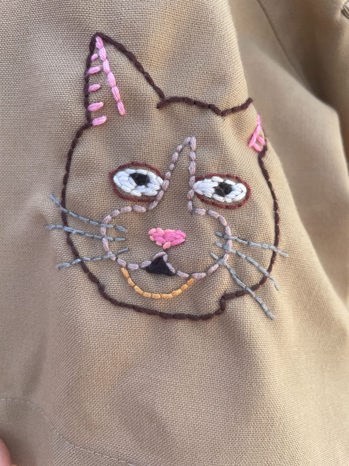 NETHERFRIENDS SHORT SLEEVE BUTTON UP W/ HAND EMBROIDERED CATS N DOGS in TAN