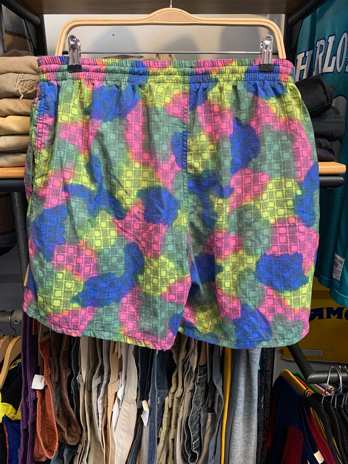 GITANO RAD! 1980S-90S FUNKY PRINT SWIM SHORTS WITH BLACK DRAWSTRING in PINK, YELLOW, BLUE