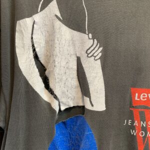 LEVIS *AS-IS* SO RAD! SUPER DISTRESSED LEVIS JEANS FOR WOMEN GRAPHIC SINGLE STITCH T-SHIRT in WHITE, BLUE, BLACK, RED