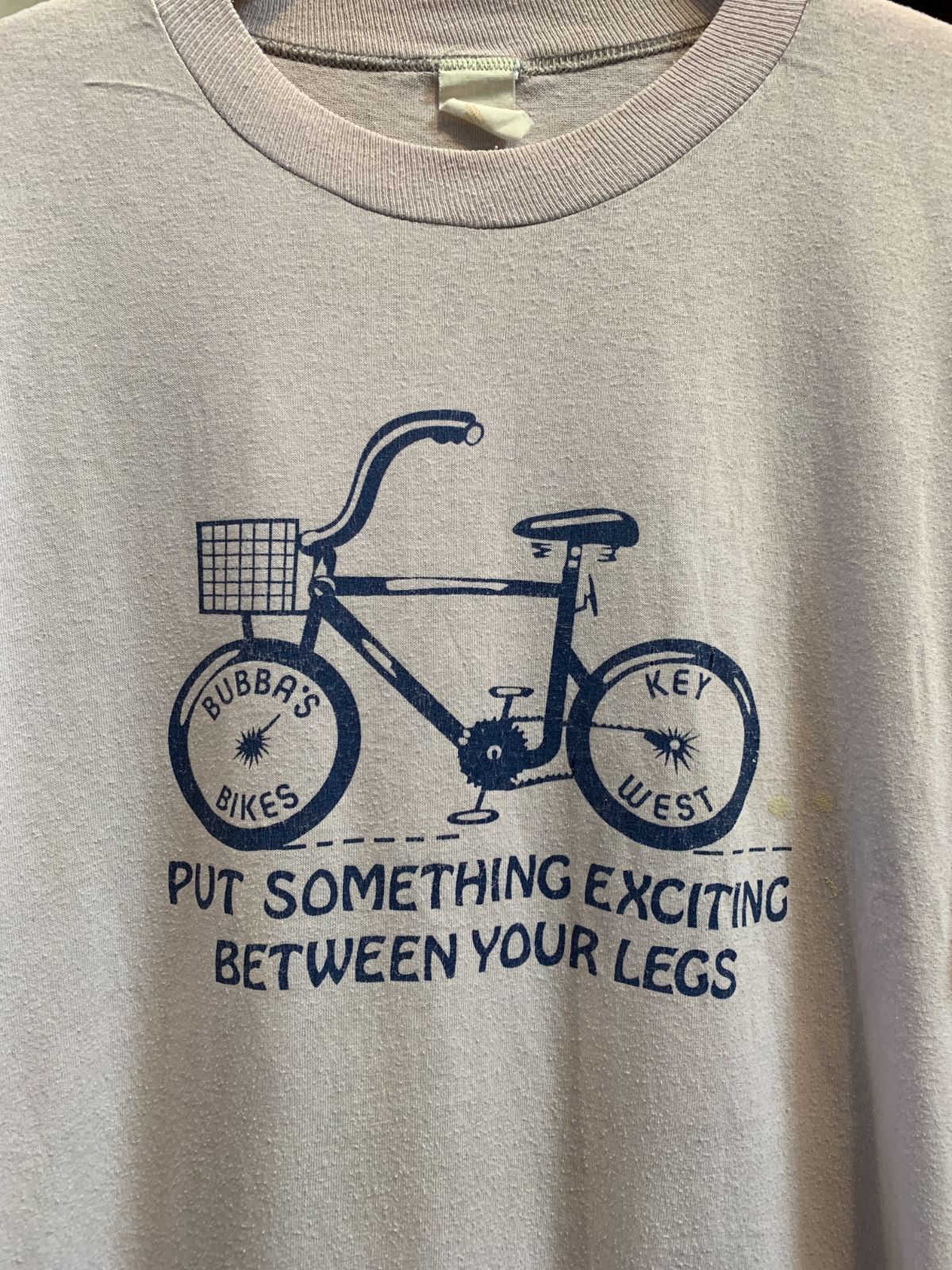 SHAMROCK PUT SOMETHING EXCITING BETWEEN YOUR LEGS SINGLE STITCH T-SHIRT BUBBAS BIKES KEY WEST FLORIDA in PINK