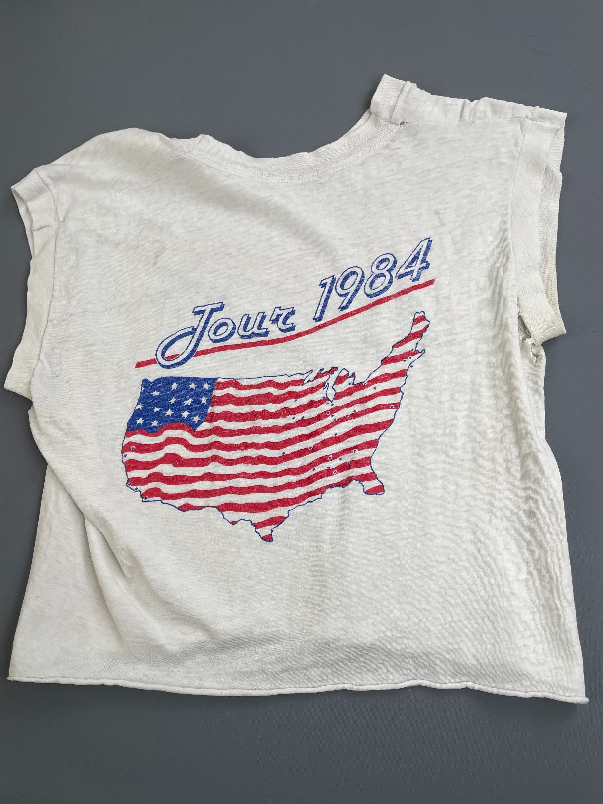 *AS-IS* 1980S JOHN COUGAR MELLENCAMP 1984 TOUR CROPPED RINGER TEE in WHITE