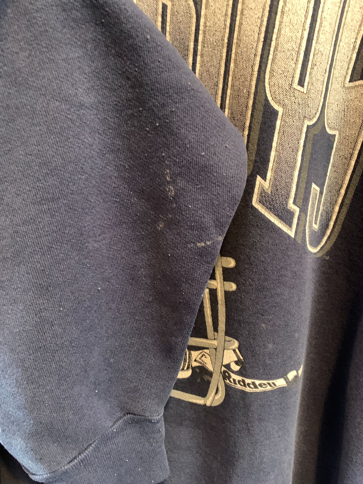 RIDDELL *AS-IS* DALLAS COWBOYS SWEATSHIRT WITH FOOTBALL HELMET GRAPHIC in BLACK, GRAY, WHITE