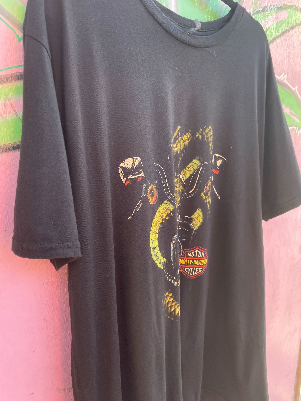 BOOTLEG HARLEY DAVIDSON SNAKE ON BIKE GRAPHIC T-SHIRT in BLACK