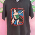BOOTLEG RED HOT CHILI PEPPERS BIKINI GRAPHIC T-SHIRT