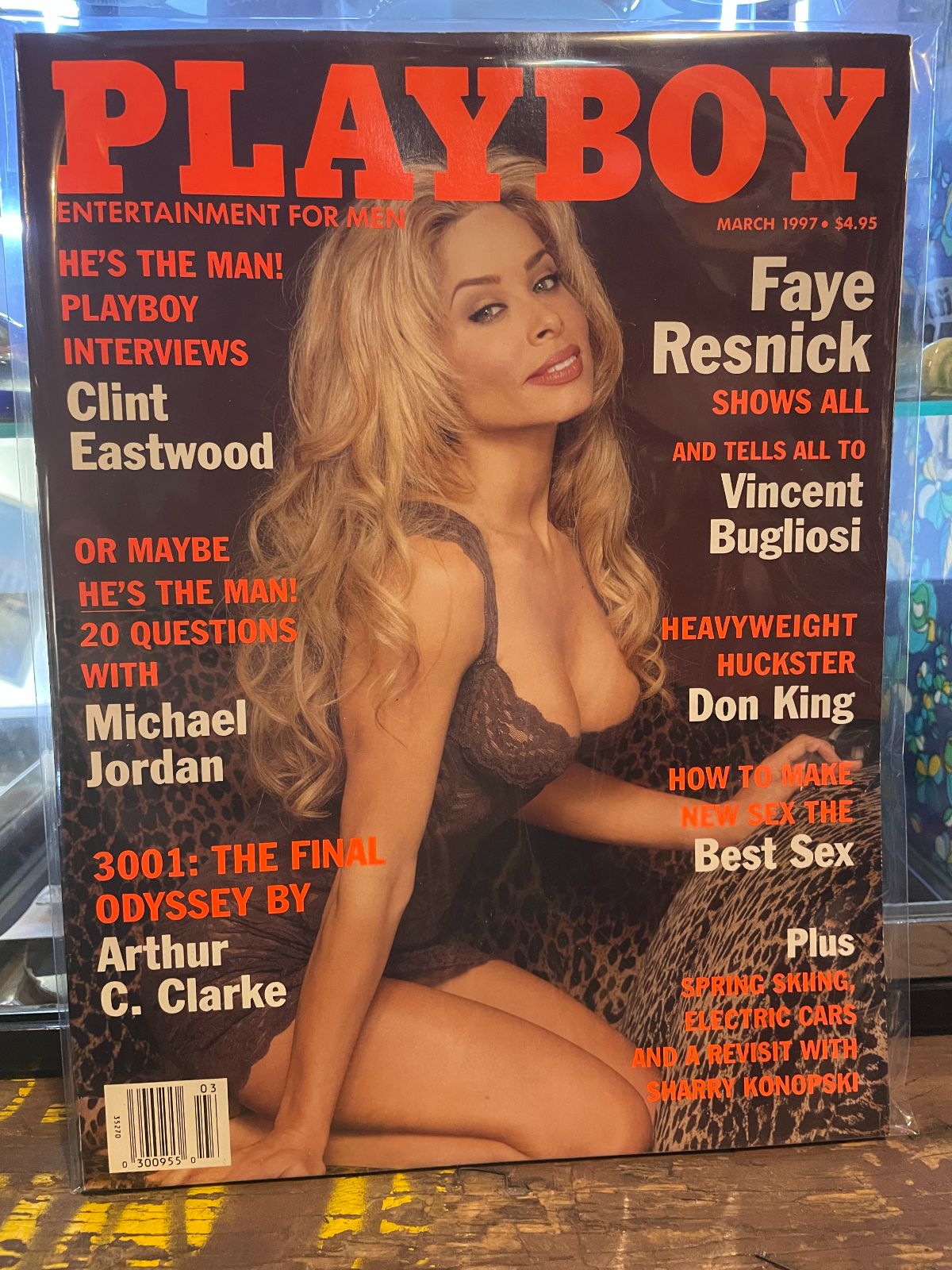 PLAYBOY PLAYBOY MAGAZINE MARCH 1997 FAYE RESNICK SHOWS ALL