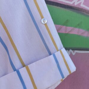 MOVING UP SWEET! 1980S VERTICAL STRIPED CROPPED BUTTONED BLOUSE, 3/4 SLEEVE in WHITE, BLUE, YELLOW