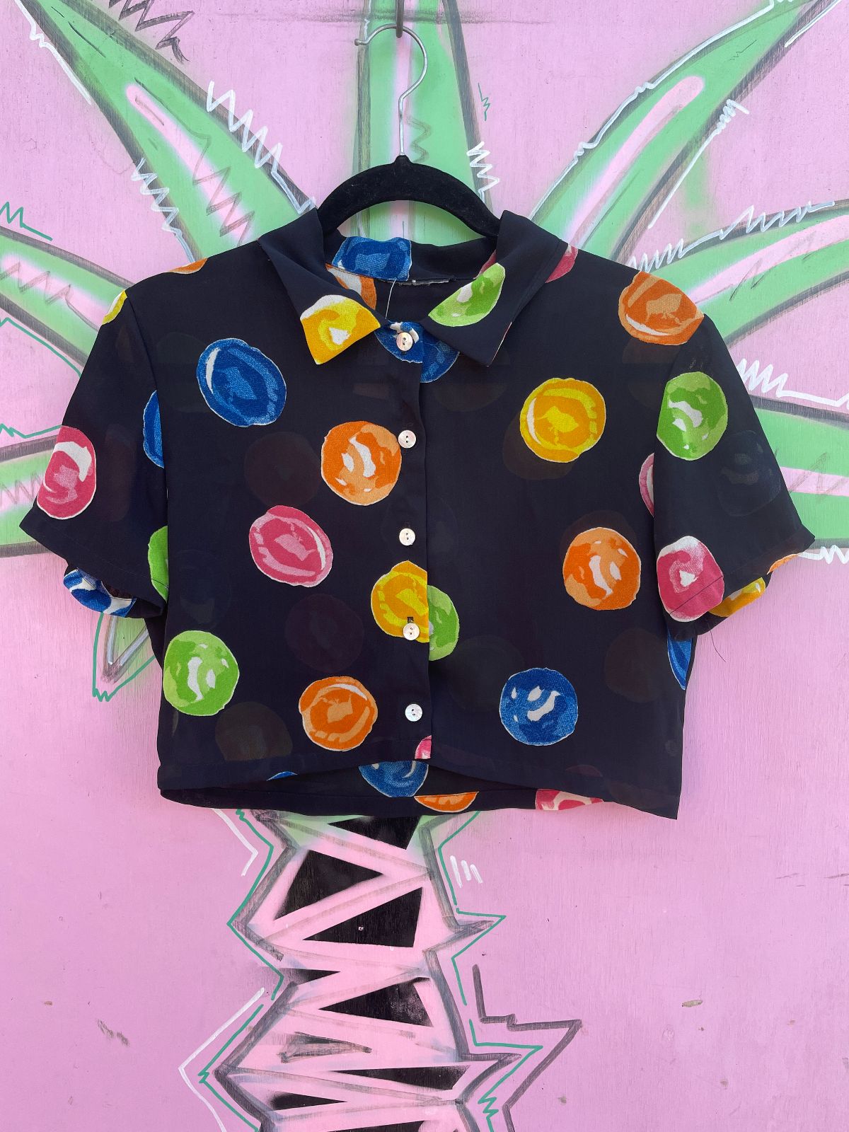 1990S SHEER COLORFUL PRINT CROPPED BLOUSE, MOTHER OF PEARL BUTTONS in BLACK, MULTI