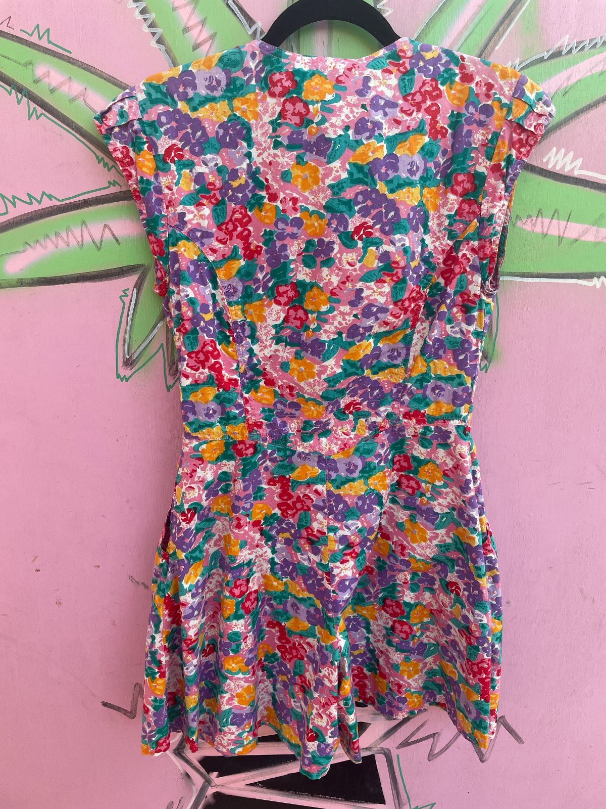ACCESS PETITE 1980S-90S 100% COTTON FLORAL PRINT BUTTON FRONT ROMPER in PINK, PURPLE
