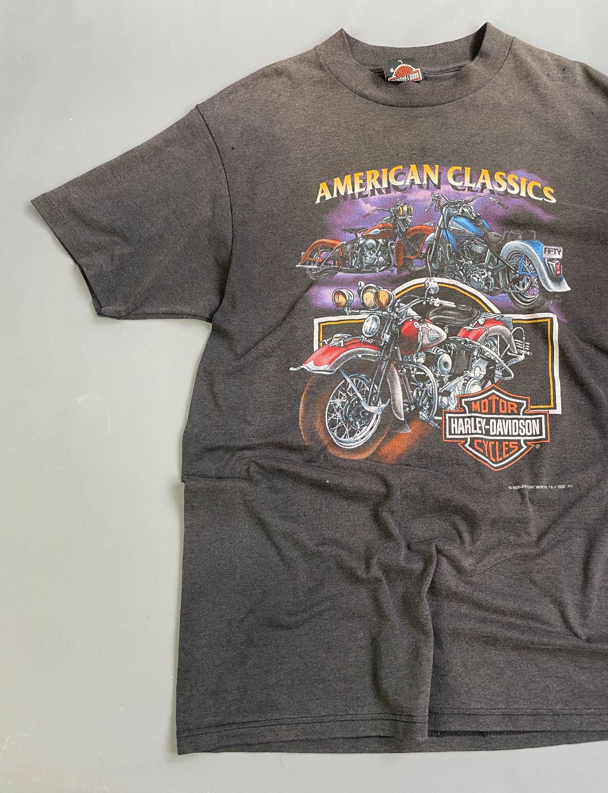 3D EMBLEM HARLEY DAVIDSON *AS-IS* 1980S PERFECTLY SUNFADED AMERICAN CLASSIC HARLEY DAVIDSON BOOT HILL LEATHER SHOP CHEROKEE NC SINGLE STITCH T-SHIRT in BLACK