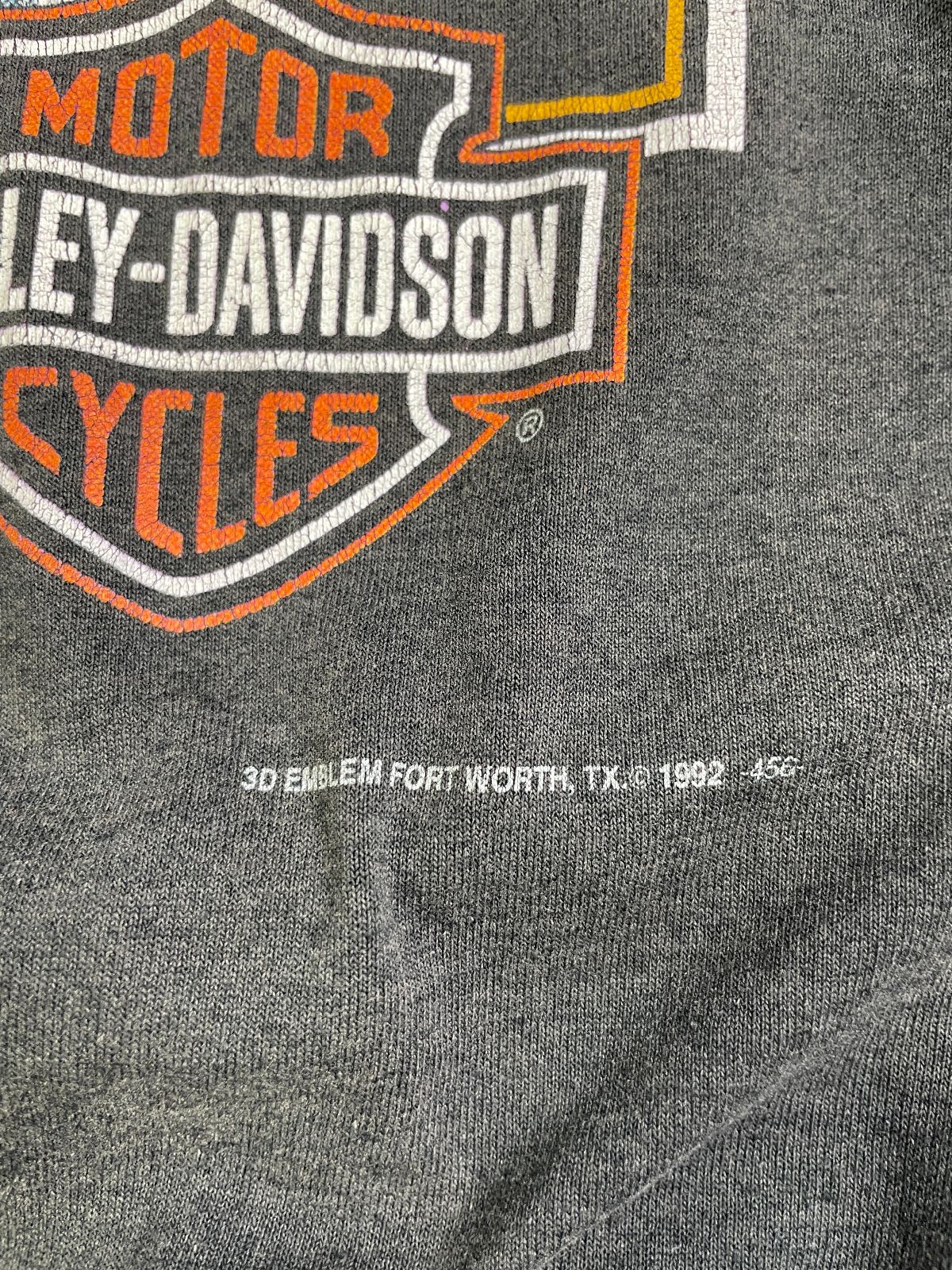 3D EMBLEM HARLEY DAVIDSON *AS-IS* 1980S PERFECTLY SUNFADED AMERICAN CLASSIC HARLEY DAVIDSON BOOT HILL LEATHER SHOP CHEROKEE NC SINGLE STITCH T-SHIRT in BLACK
