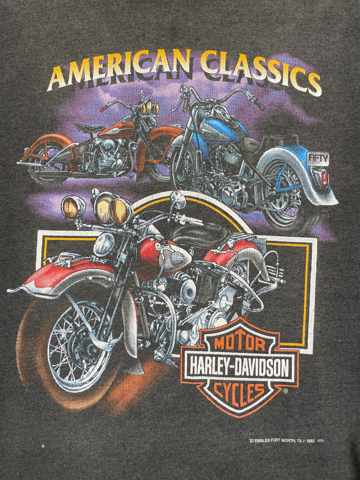 3D EMBLEM HARLEY DAVIDSON *AS-IS* 1980S PERFECTLY SUNFADED AMERICAN CLASSIC HARLEY DAVIDSON BOOT HILL LEATHER SHOP CHEROKEE NC SINGLE STITCH T-SHIRT in BLACK