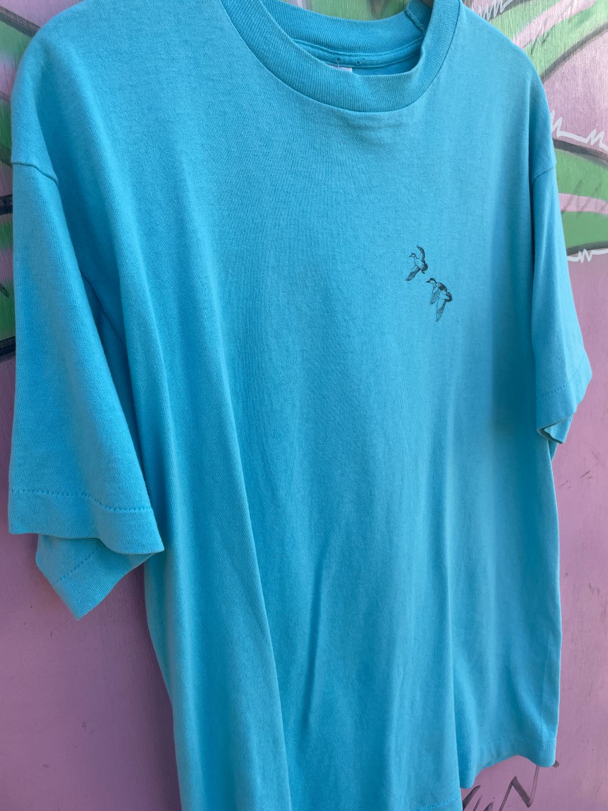 FRUIT OF THE LOOM CLASSIC! THE WHALEHEAD CLUB SINGLE STITCH T-SHIRT in TURQUOISE
