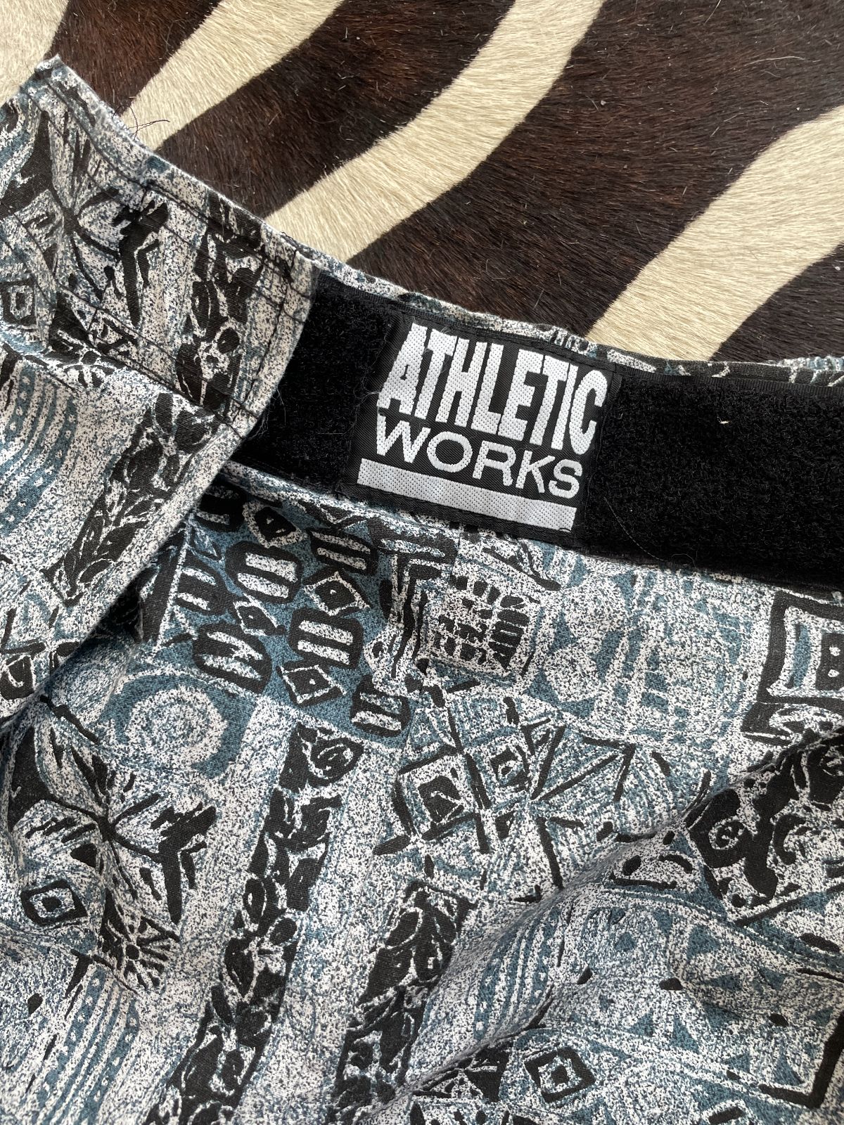 ATHLETIC WORKS LOVE! 1980S-90S 100% COTTON PRINTED HAMMER PANTS - VELCRO WAIST in BLUE, WHITE, BLACK
