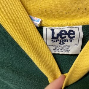 lee EMBROIDERED NFL GREEN BAY PACKERS PULLOVER SWEATSHIRT - CONTRAST RINGER COLLAR in GREEN, YELLOW, WHITE