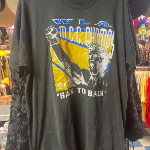 FRUIT OF THE LOOM 1995 WLA MOC CHAMPS BACK TO BACK BLACK T-SHIRT SINGLE STITCH in BLACK, YELLOW, BLUE