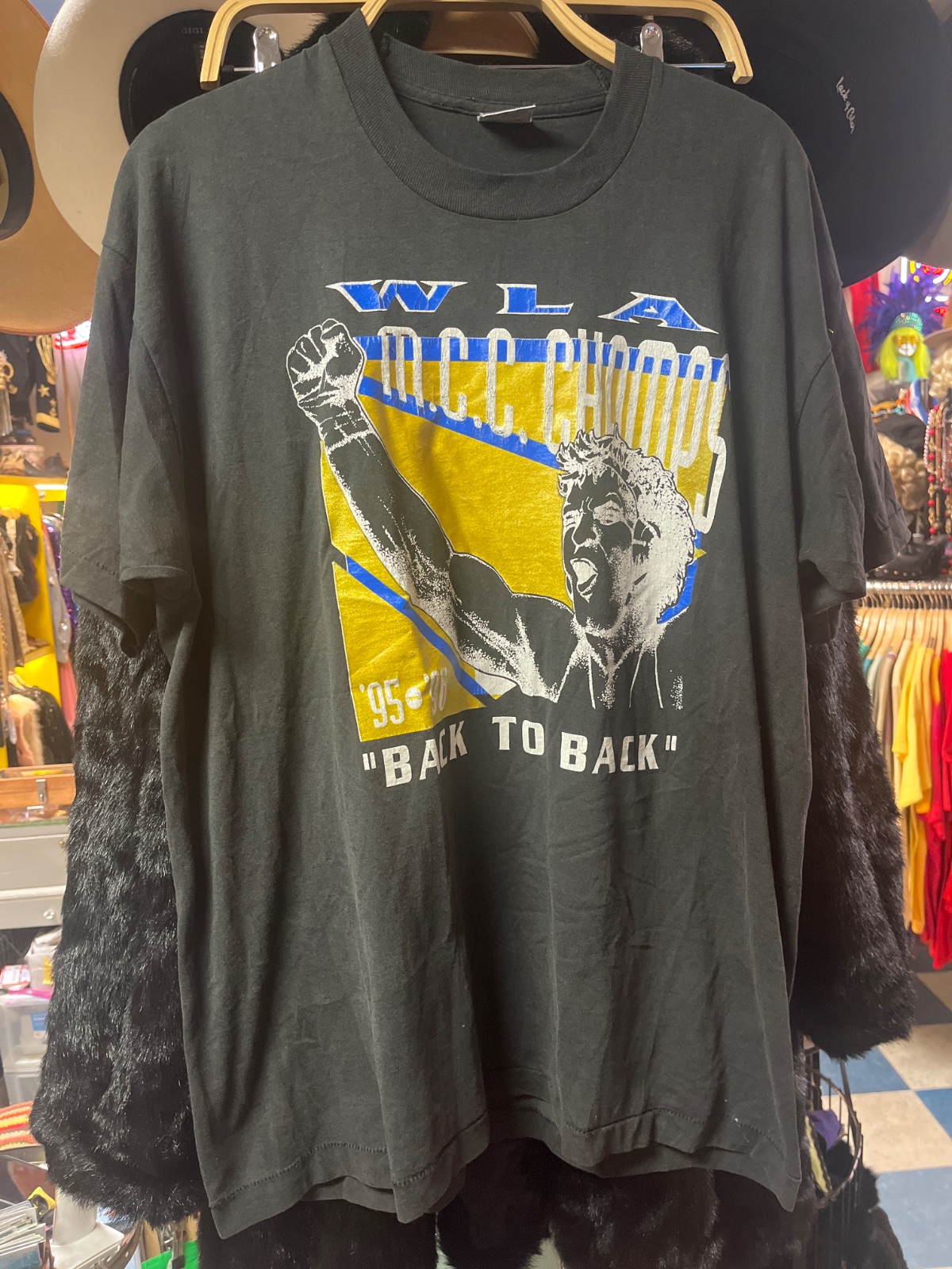 FRUIT OF THE LOOM 1995 WLA MOC CHAMPS BACK TO BACK BLACK T-SHIRT SINGLE STITCH in BLACK, YELLOW, BLUE