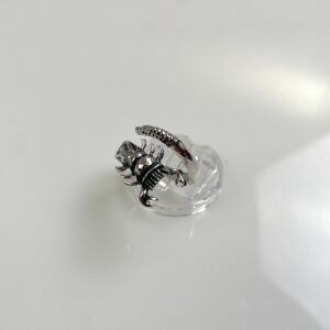 WRAP AROUND SCORPION RING in SILVER
