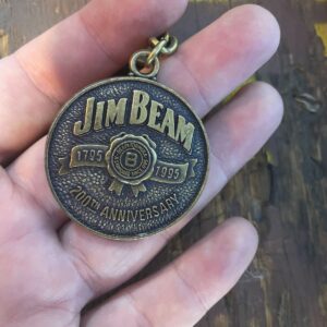 JIM BEAM JIM BEAM 200TH ANNIVERSARY KEYCHAIN in GOLD