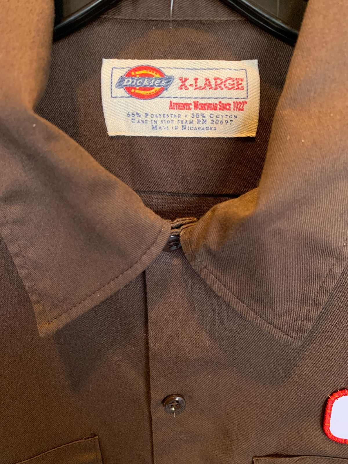 DICKIES 1990S SHORT SLEEVE WORK SHIRT ASSHOLE PATCH in BROWN