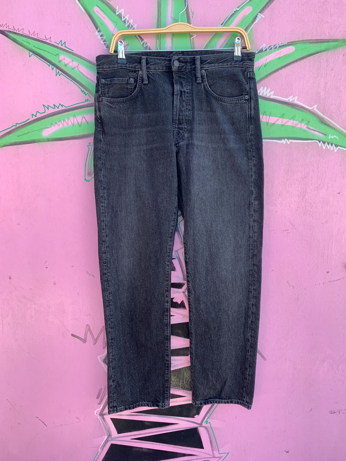 ACNE STUDIOS PERFECT 1996 VINTAGE BLACK ACNE STUDIOS DENIM JEANS STRAIGHT LEG in BLACK