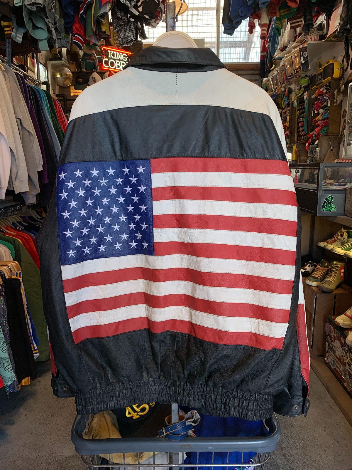 GOLDEN LEATHER AS-IS BLACK AND WHITE USA FLAG LEATHER JACKET in BLACK