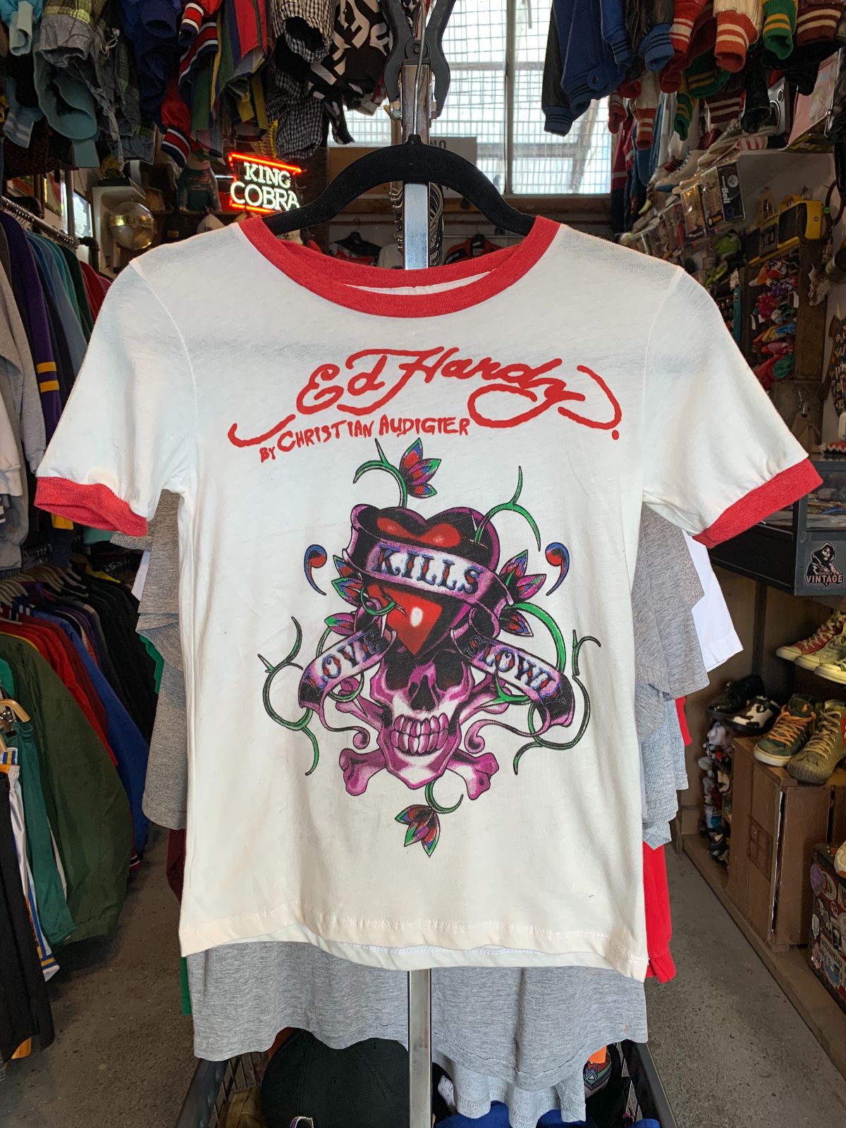 ED HARDY LOVE KILLS SLOW SKULL GRAPHIC RINGER T-SHIRT in WHITE, RED