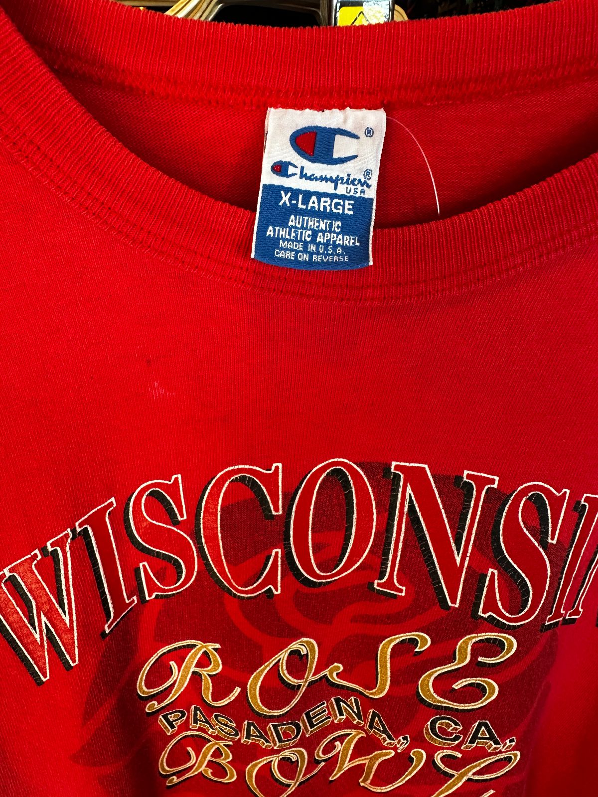 CHAMPION CHAMPION WISCONSIN ROSE BOWL T-SHIRT JANUARY 1 1990 in RED