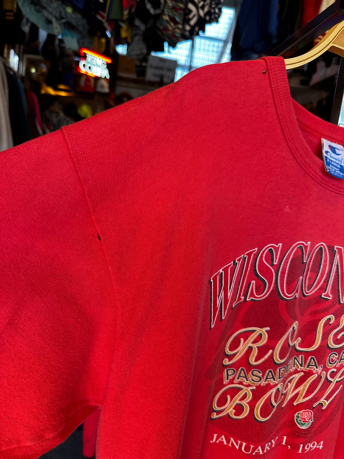 CHAMPION CHAMPION WISCONSIN ROSE BOWL T-SHIRT JANUARY 1 1990 in RED