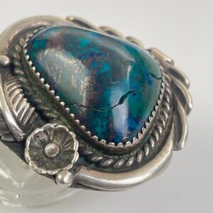 *AS-IS* *SIGNED* SPOTTED TURQUOISE STONE ORNATE LEAF & FLORAL METAL WORK SETTING - SIGNED S.I.Y. in TURQUOISE, TEAL, GREEN