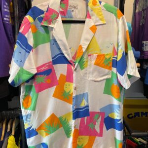 PACIFICA *AS-IS* 1980S BRIGHT! GEOMETRIC PRINT HAWAIIAN STYLE SHIRT COLORFUL TROPICAL PRINT - RAYON in WHITE, BLUE, GREEN