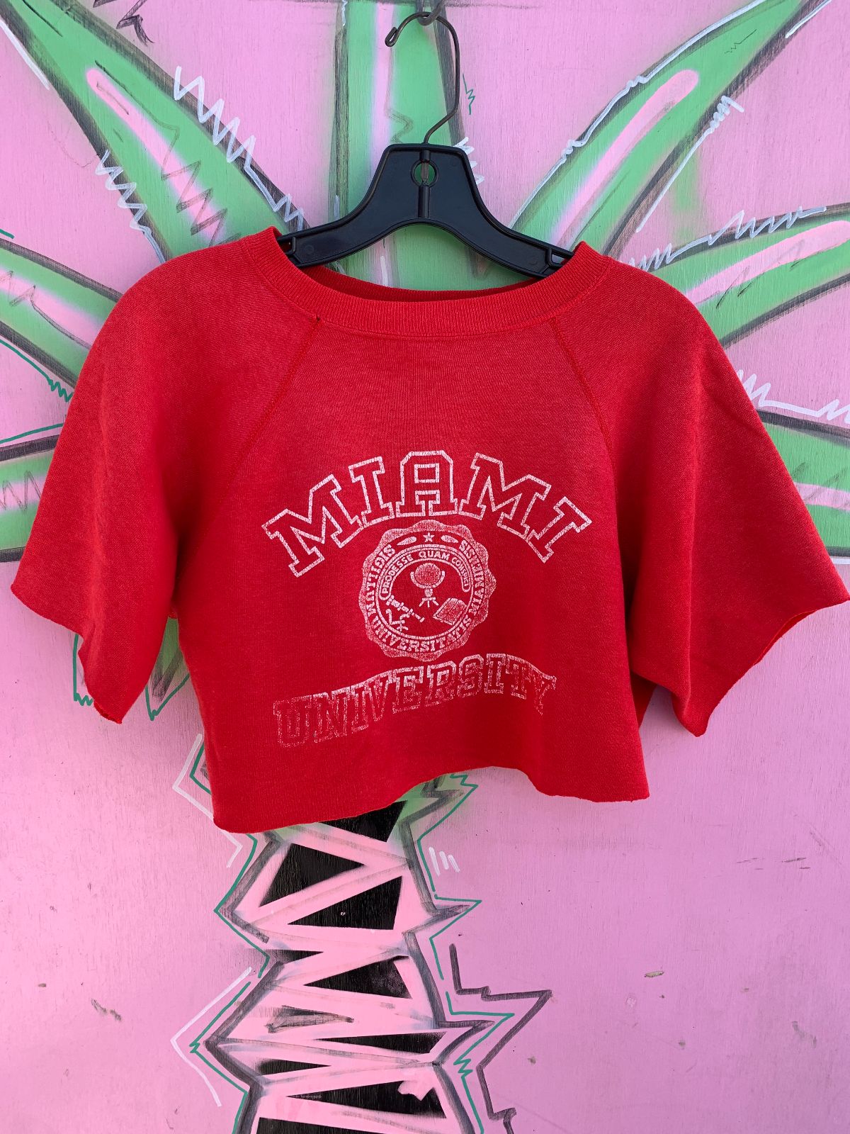 SWEET! MIAMI UNIVERSITY CROPPED SHORT SLEEVE RAGLAN SWEATSHIRT in RED, WHITE
