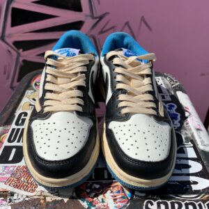NIKE X TRAVIS SCOTT AS-IS NIKE TRAVIS SCOTT AIR JORDAN 1 LOW FRAGMENTS in WHITE