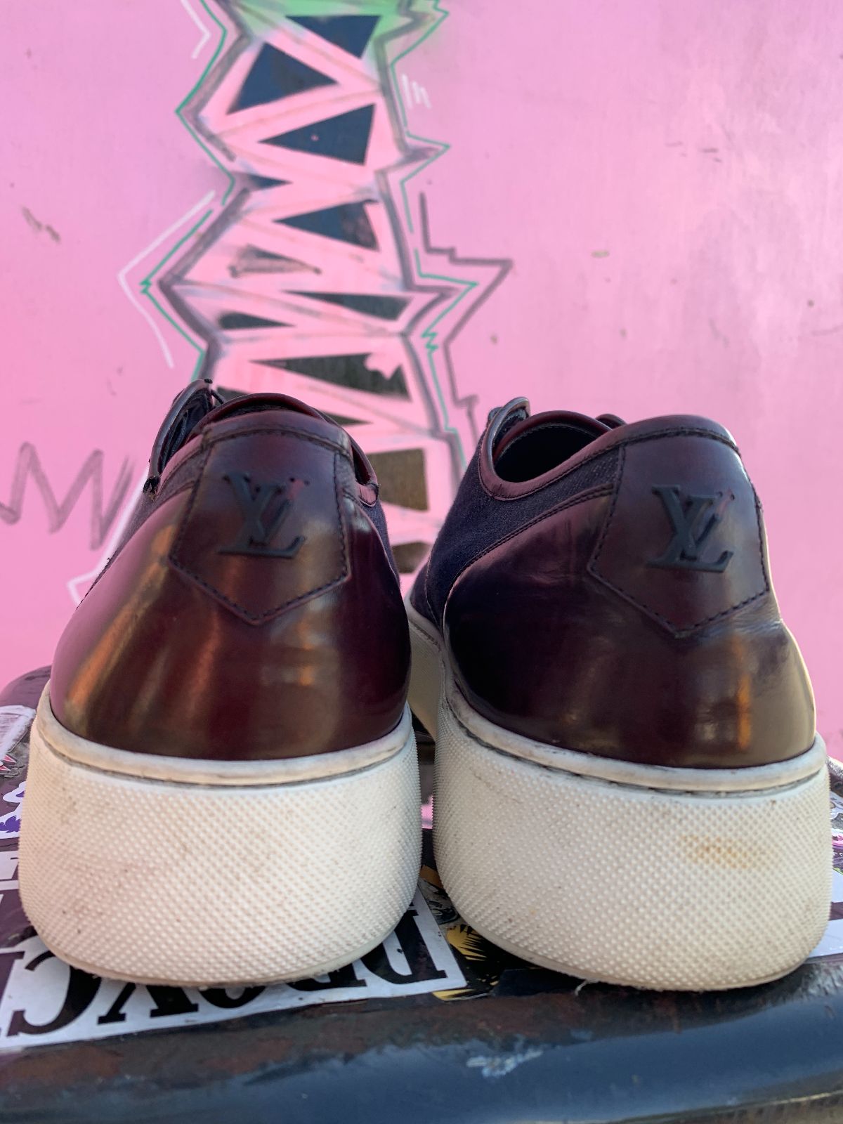 LOUIS VUITTON AS-IS LOUIS VUITTON INDIGO DENIM UPPER LEATHER HEEL SNEAKER OXFORD in BLUE
