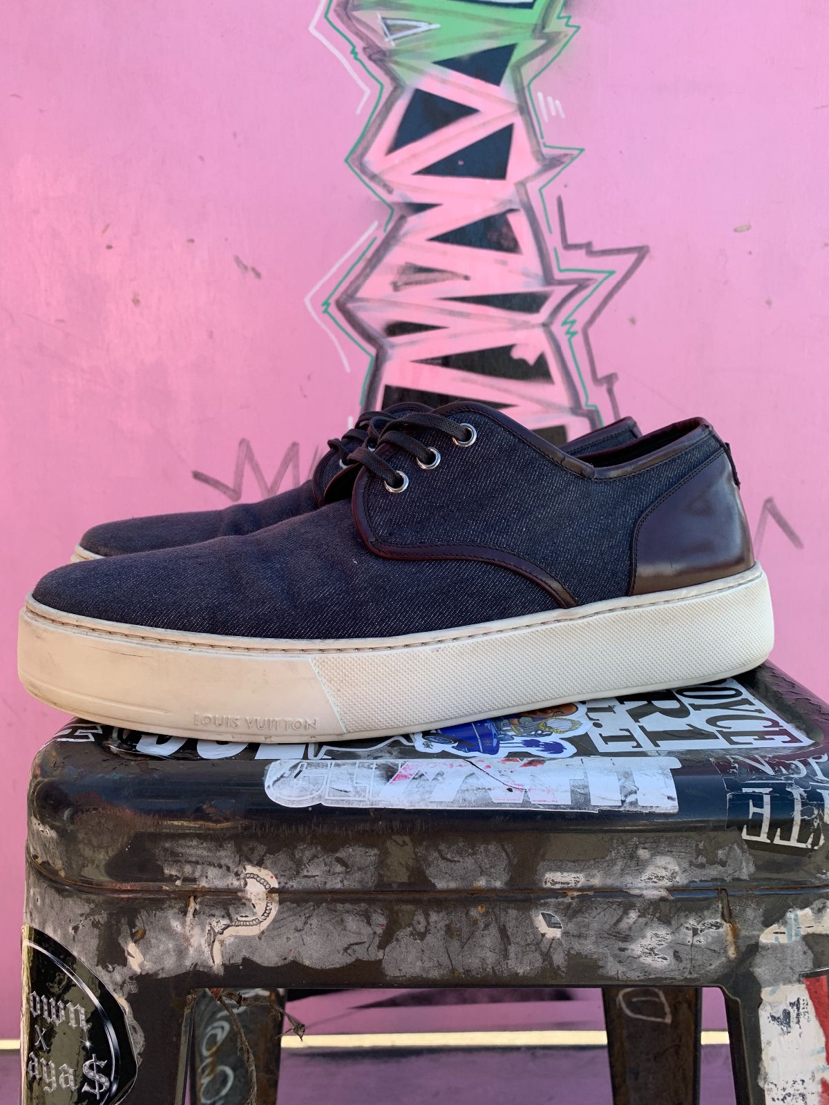 LOUIS VUITTON AS-IS LOUIS VUITTON INDIGO DENIM UPPER LEATHER HEEL SNEAKER OXFORD in BLUE
