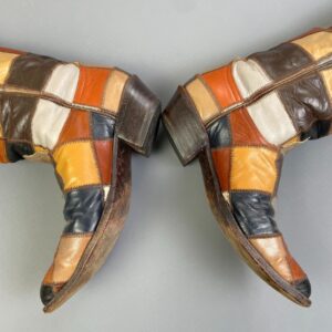 LARRY MAHAN STUNNING! 1960S-70S MULTICOLORED LEATHER PATCHWORK POINTED TOE BOOTS in TAN, MULTI