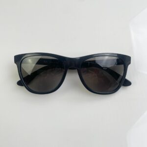 RAY-BAN *AS-IS* CLASSIC RAY BAN 4184 WAYFARER SUNGLASSES, CUSTOM POLARIZED LENSE, ANTI REFLECTIVE COATING - MADE IN ITALY in BLACK