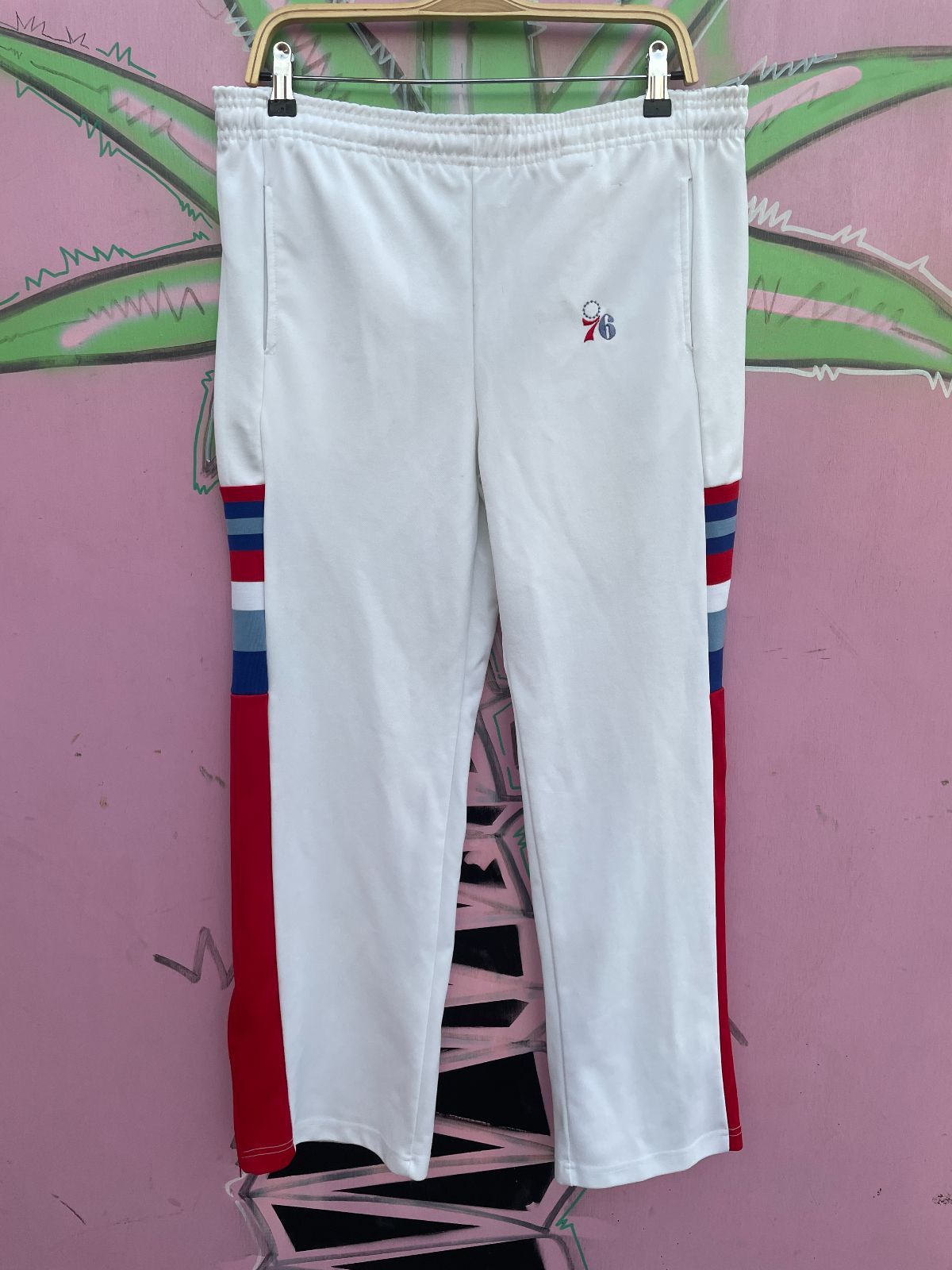 HARDWOOD CLASSICS CLASSIC! PHILADELPHIA 76ERS COLORBLOCK TRACK PANTS in WHITE, RED, BLUE
