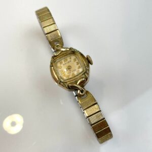 GRUEN *AS-IS* SWEET 1960S 14K GOLD-FILL LADIES WIND-UP WATCH, STRETCH BAND in GOLD