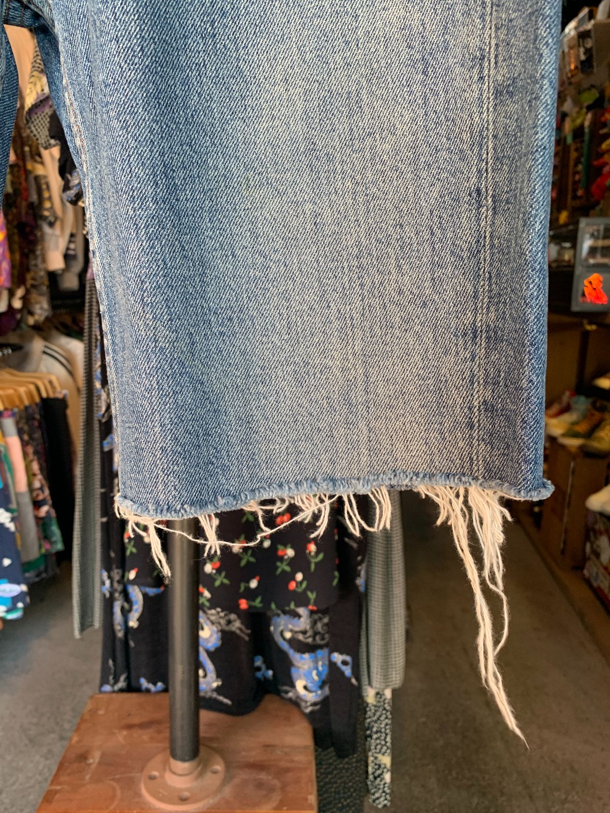 ACNE STUDIOS CLASSIC MEDIUM WASH CUT OFF DENIM SHORTS LONGER CUT - JORTS in BLUE