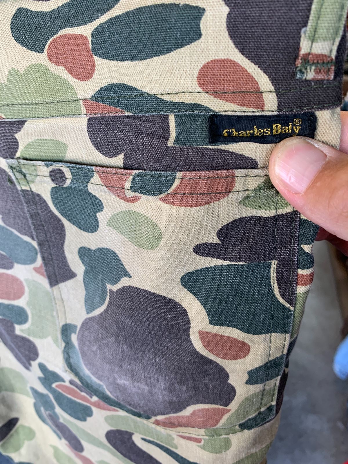 CHARLES DALY AS-IS 80S DISTRESSED CHARLES DALY CAMO CUT OFF SHORTS in GREEN