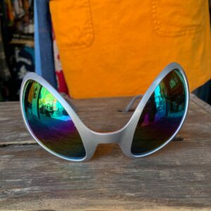 AS-IS Y2K RAVE WARE ALIEN EYE SUNGLASSES in SILVER