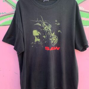 AS-IS SAW HORROR MOVIE PROMO T-SHIRT in BLACK